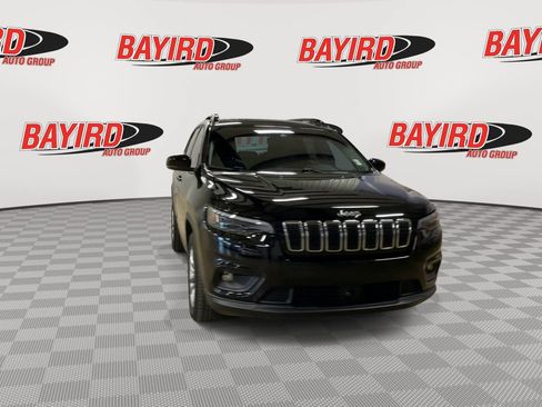 Used 2022 Jeep Cherokee Latitude Lux w/ Sun & Sound Group FWD image 3