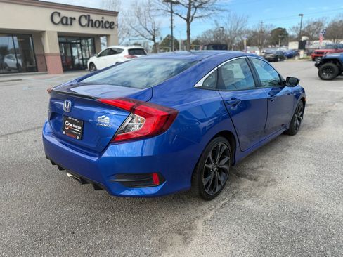 Used 2019 Honda Civic Sport image 8