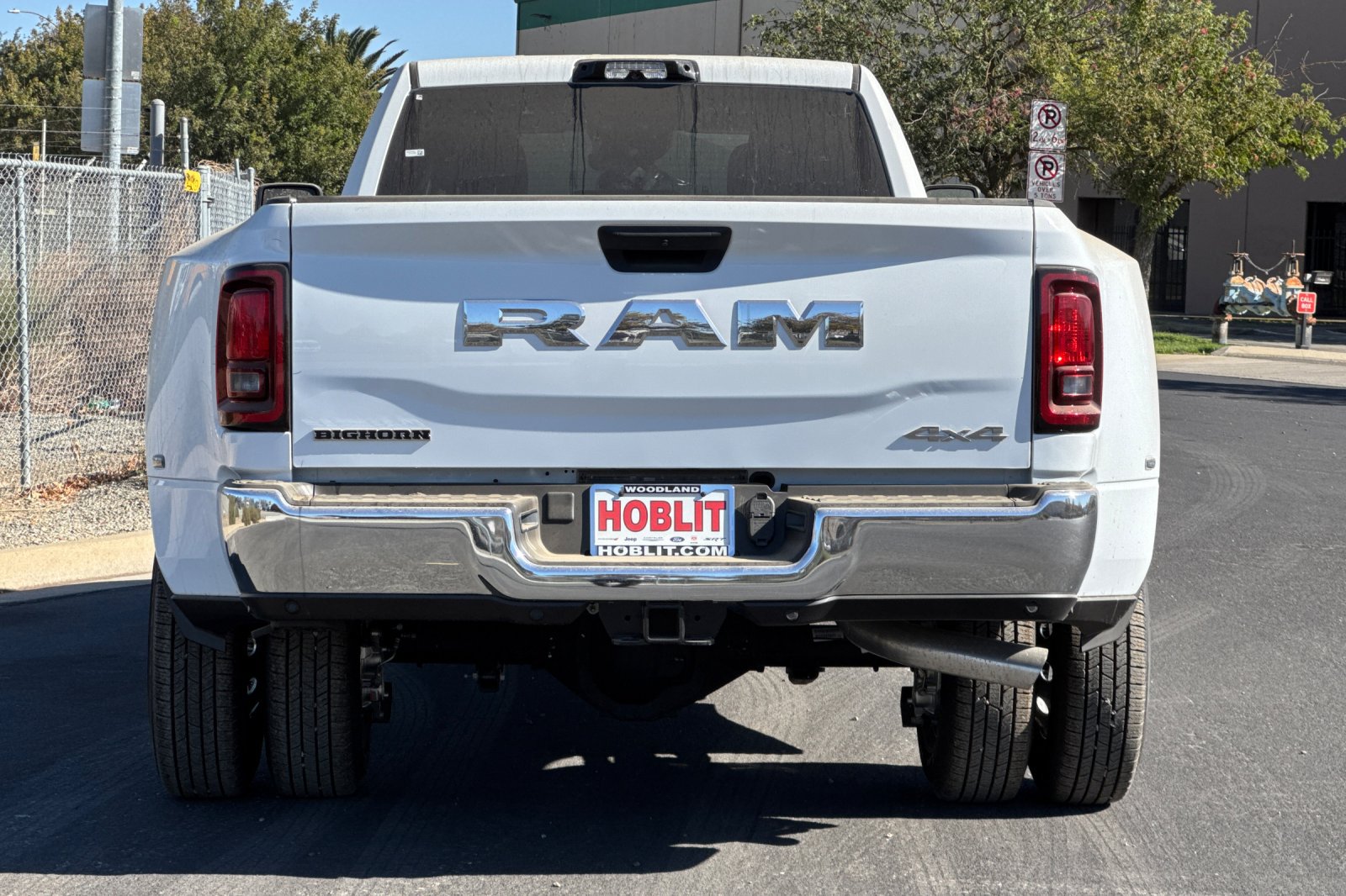 New 2027 RAM 3500 Big Horn AWD/4WD image 4