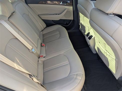Used 2017 Hyundai Sonata Limited w/ Ultimate Package 04 image 15
