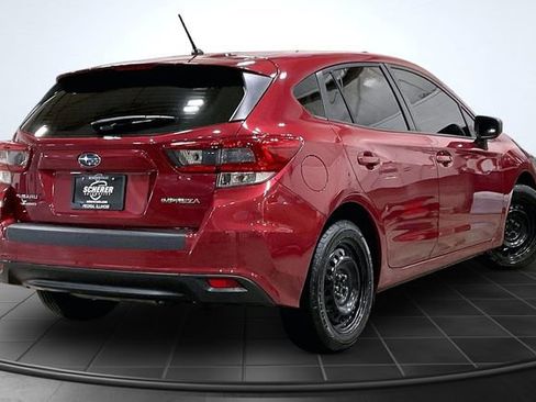 Used 2022 Subaru Impreza 2.0i image 2