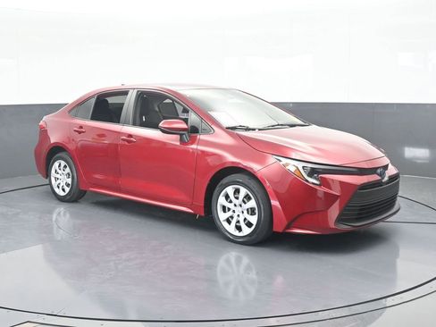 Used 2023 Toyota Corolla Hybrid Sedan image 8