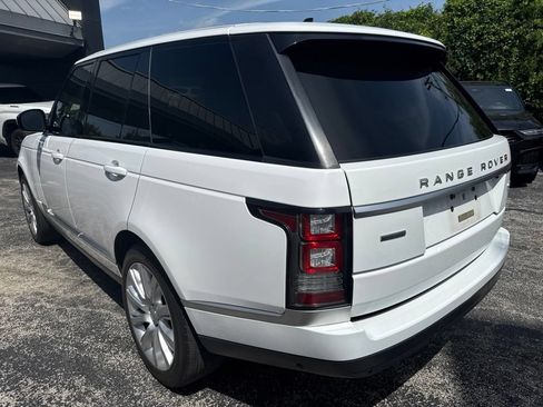 Used 2016 Land Rover Range Rover Supercharged AWD/4WD image 3