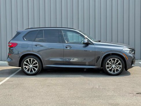 Used 2019 BMW X5 xDrive40i w/ M Sport Package AWD/4WD image 4
