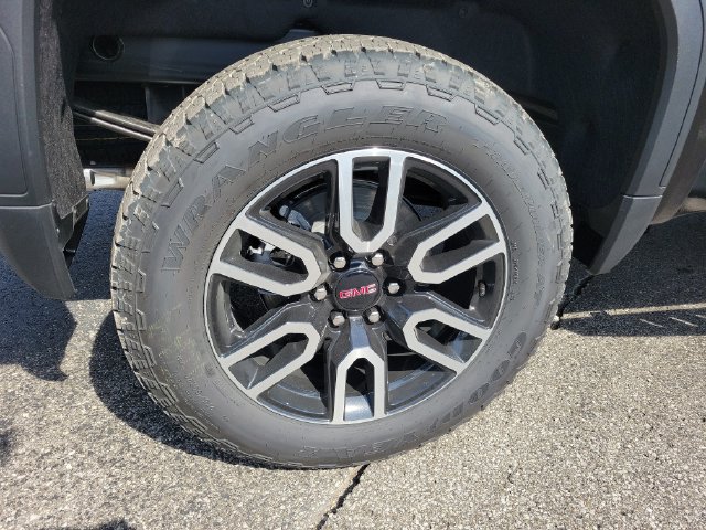 New 2026 GMC Sierra 1500 AT4 w/ AT4 Premium Package AWD/4WD image 5