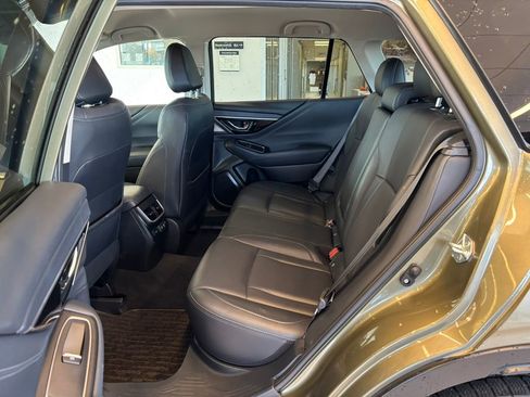 Used 2022 Subaru Outback Limited image 27