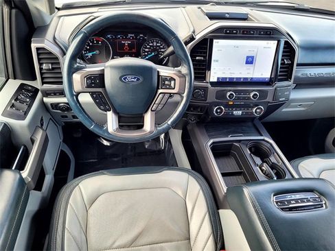 Certified 2022 Ford F350 Limited image 9