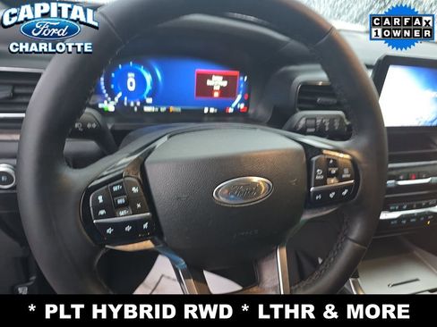 Used 2023 Ford Explorer Platinum w/ Class IV Trailer Tow Package RWD image 11