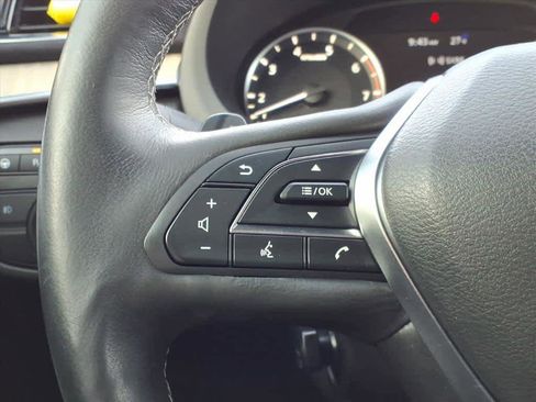 Certified 2019 INFINITI QX50 Essential w/ Sensory Package image 22