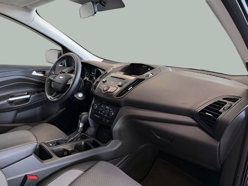 Used 2017 Ford Escape SE FWD image 30