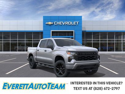 New 2026 Chevrolet Silverado 1500 Custom w/ Turbomax Blackout Package