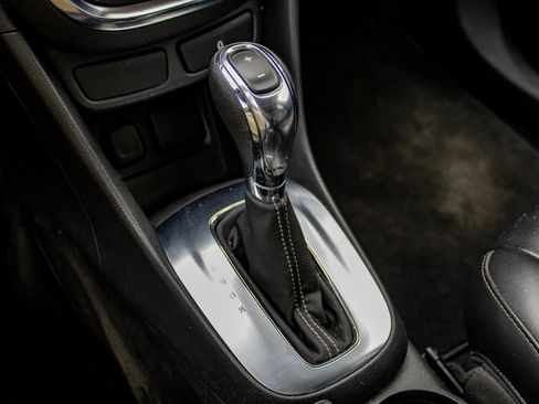 Used 2014 Buick Encore Leather image 27