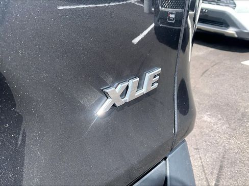 Used 2024 Toyota RAV4 XLE FWD image 10