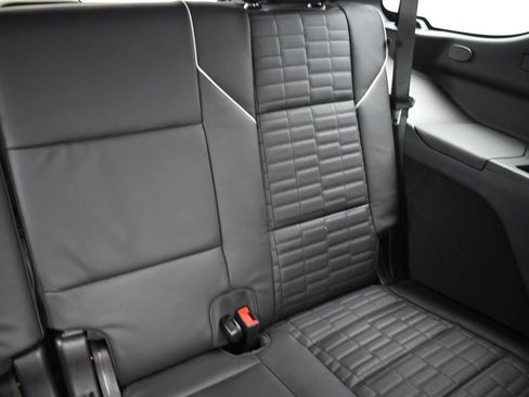 Certified 2026 Cadillac Escalade Platinum Sport w/ LPO, ONYX Package image 32