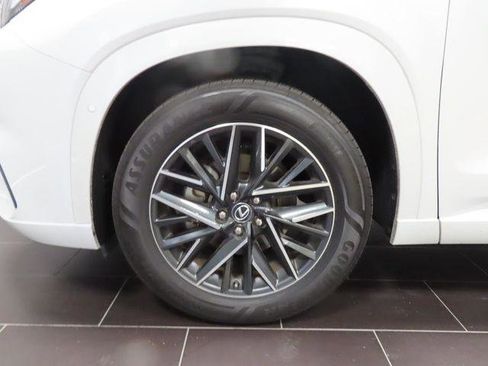 Used 2024 Lexus TX 350 FWD w/ Captains Chair Package image 40