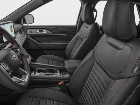 New 2026 Ford Explorer ST-Line w/ ST-Line Street Pack AWD/4WD image 6