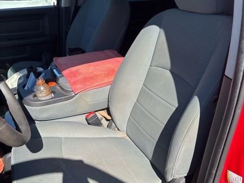 Used 2017 RAM 1500 Express image 6