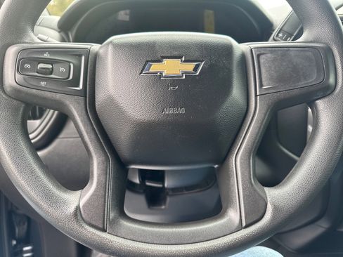 Used 2019 Chevrolet Silverado 1500 Custom w/ Custom Value Package RWD image 11