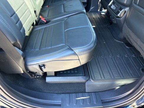 Certified 2024 Ford F150 Platinum w/ Equipment Group 702A High image 29