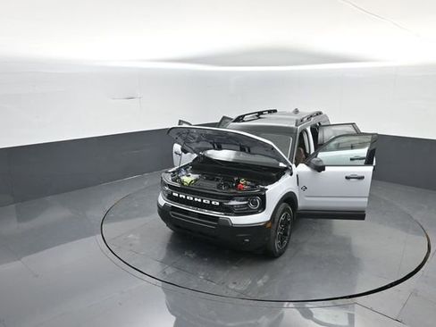 New 2026 Ford Bronco Sport Outer Banks w/ Outer Banks Tech Package+ image 40