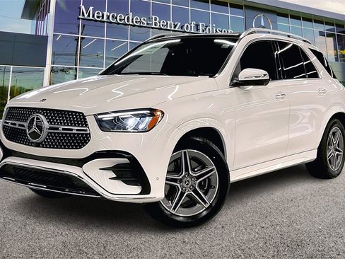 New 2025 Mercedes-Benz GLE 580 4MATIC image 2