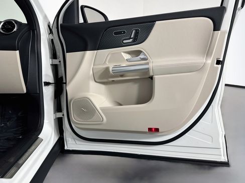 Certified 2026 Mercedes-Benz GLA 250 image 25
