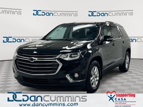 Used 2018 Chevrolet Traverse LT FWD image 1