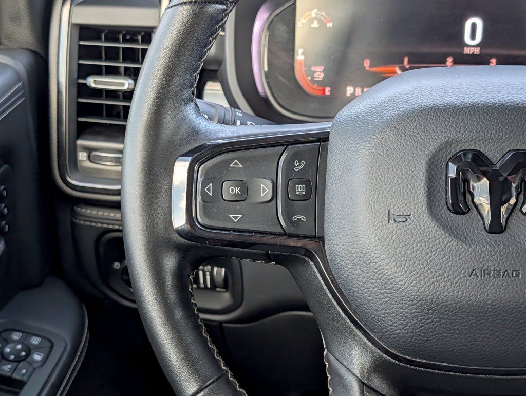 Used 2025 RAM 2500 Limited AWD/4WD image 19