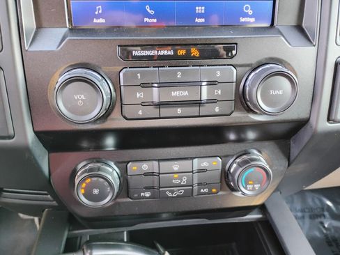 Used 2019 Ford F150 XL w/ Equipment Group 101A Mid AWD/4WD image 19
