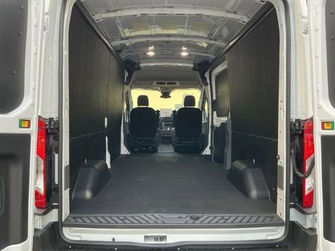 New 2026 Ford Transit 250 148 Medium Roof RWD image 8
