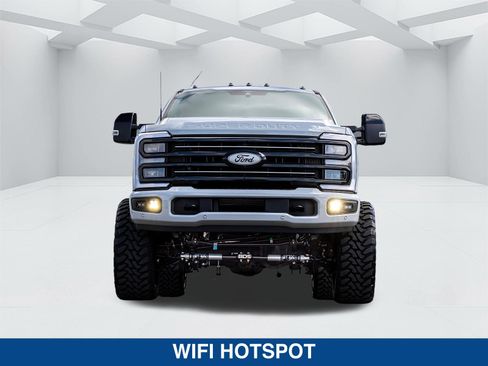 New 2026 Ford F250 Platinum AWD/4WD image 9