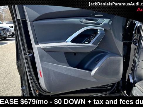 Used 2025 Audi Q5 Premium Plus w/ Premium Plus AWD/4WD image 15