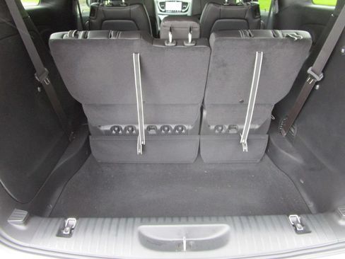 New 2027 Chrysler Pacifica Select w/ Family Tech Group FWD image 13