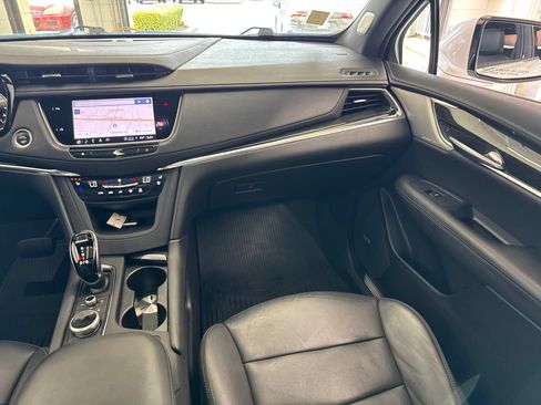 Used 2021 Cadillac XT5 Premium Luxury FWD image 50