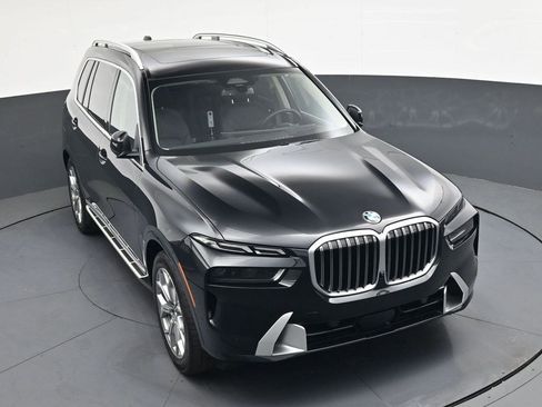 Used 2026 BMW X7 xDrive40i AWD/4WD image 30