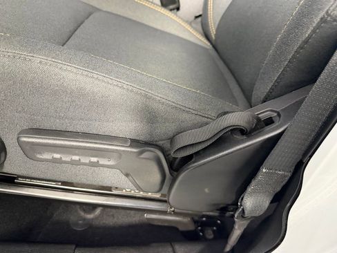 Certified 2025 Jeep Wrangler Unlimited Sahara w/ Safety Group image 31