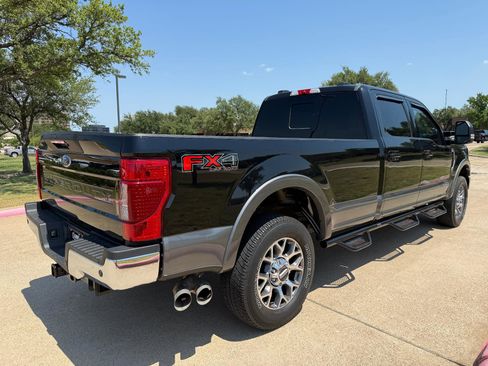 Used 2022 Ford F250 Lariat w/ Lariat Ultimate Package image 6