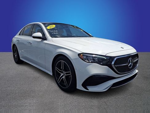 Used 2025 Mercedes-Benz E 350 Sedan image 3