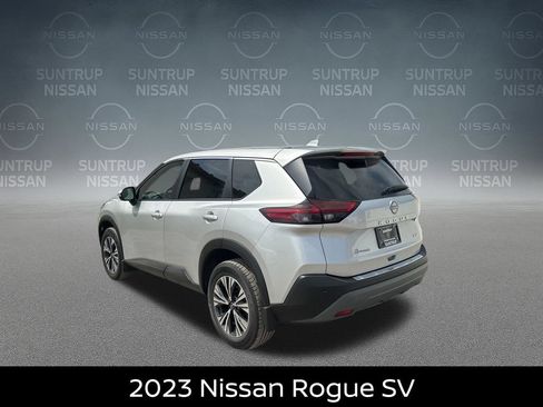 Certified 2023 Nissan Rogue SV FWD image 3