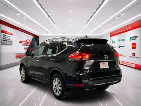 Used 2017 Nissan Rogue SV AWD/4WD image 6
