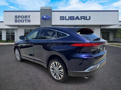 Used 2023 Toyota Venza Limited AWD/4WD image 5