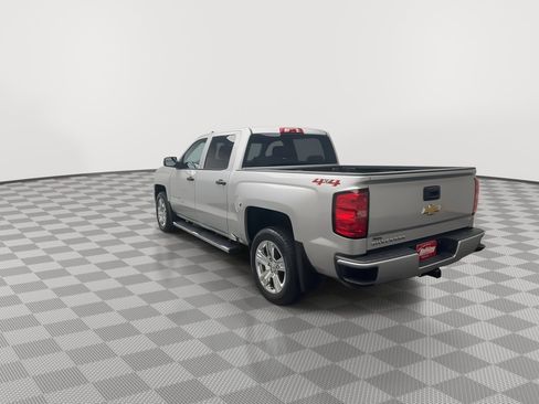 Used 2018 Chevrolet Silverado 1500 Custom w/ Custom Value Package image 2