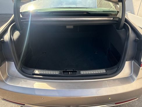 Used 2018 Lincoln Continental Reserve w/ Continental Climate Package image 27