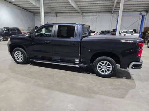 Used 2022 Chevrolet Silverado 1500 LT w/ Max Trailering Package AWD/4WD image 7