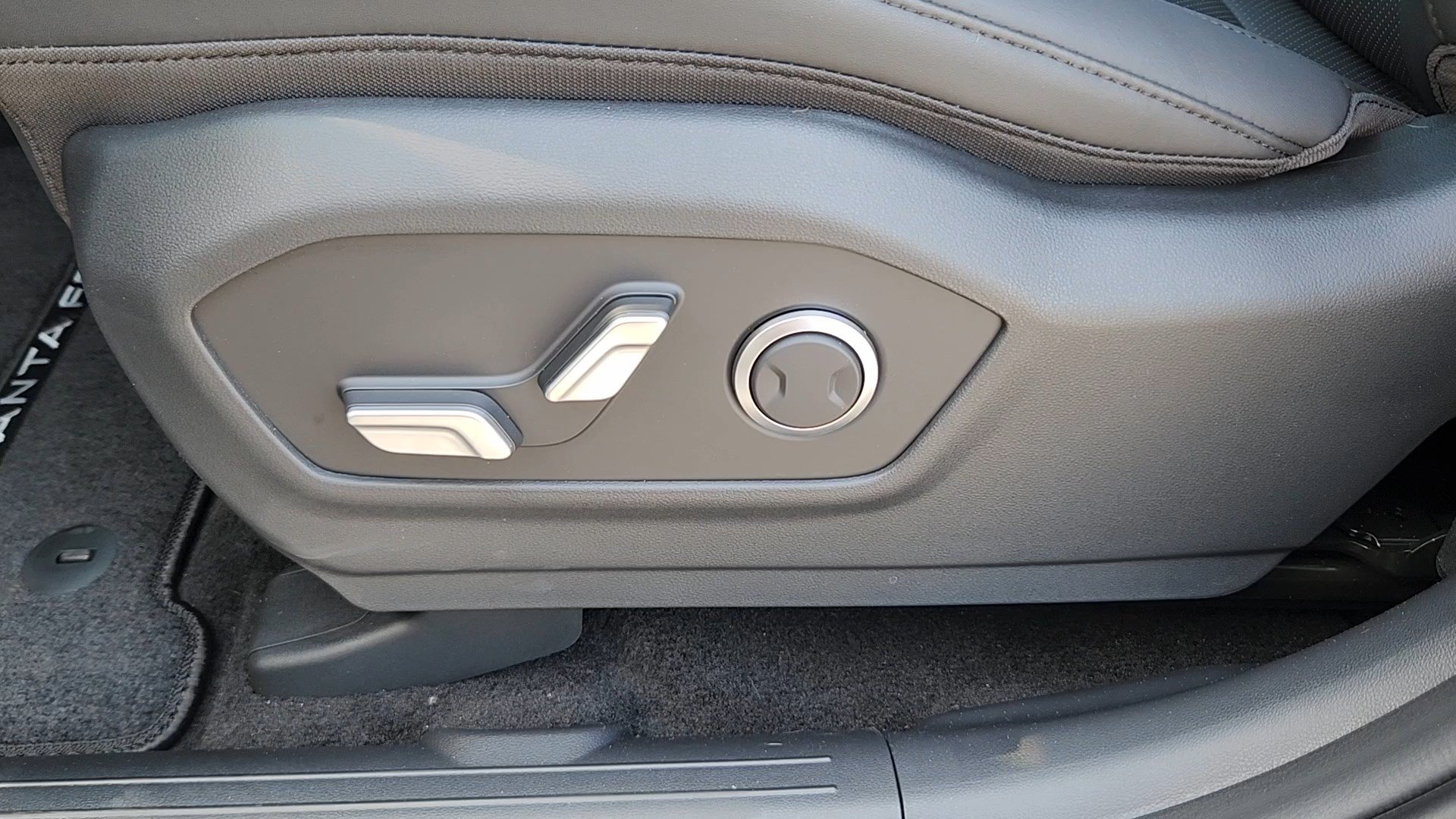 New 2026 Hyundai Santa Fe SEL AWD/4WD image 8