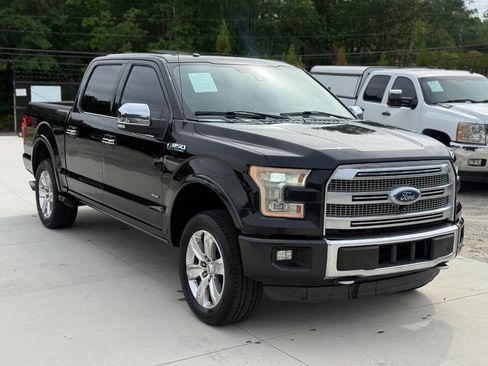 Used 2015 Ford F150 Platinum w/ Equipment Group 701A Luxury AWD/4WD image 6