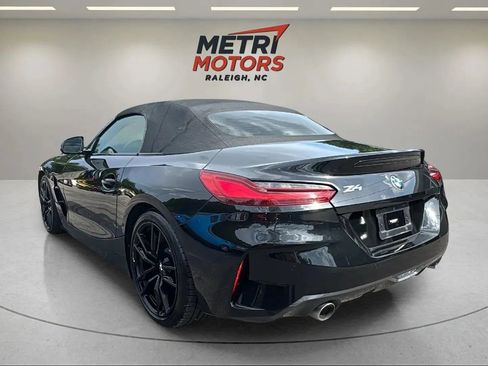 Used 2022 BMW Z4 sDrive30i w/ M Sport Package image 6