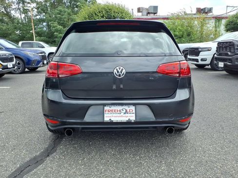 Used 2016 Volkswagen Golf 4-Door FWD image 18