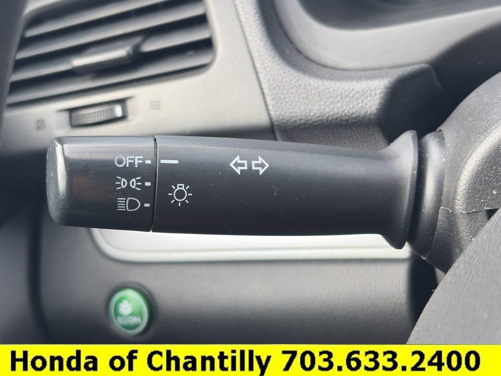 Used 2015 Honda CR-V LX image 10
