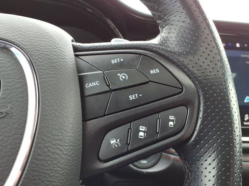 Used 2024 Dodge Durango GT image 28